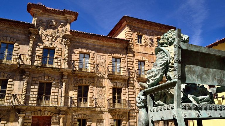 Palacio de Camposagrado, en Avilés, donde la Universidad Nebrija abrirá una sede
