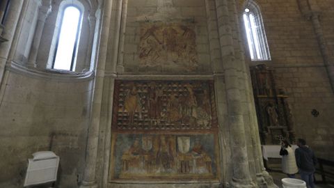 La Adoracin de los Magos, en el centro, es la composicin de mayor calidad. Data del siglo XV
