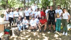Integrantes del campamento sobre arquelogía en Vilar de Santos