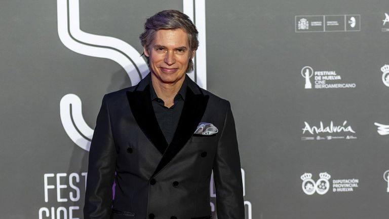 Carlos Baute se disculpa por gritar «¡Fuera la mona!» a Delcy Rodríguez: «Me dejé llevar por la emoción»