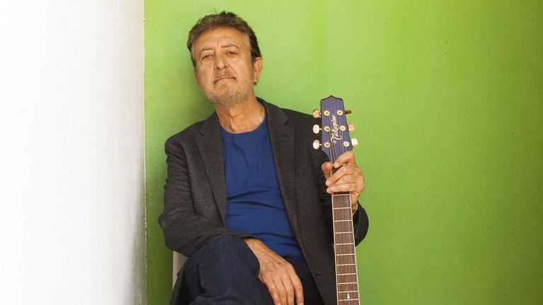 Manolo García, sobre el traslado del concierto del Último de la Fila al Monte do Gozo: «Aunque sea un poco de lío, lo importante es que el Dépor suba a primera»