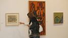 Patronos acusan a la fundacin de descuidar la obra de Luis Seoane, de mantenerla en un segundo plano. 