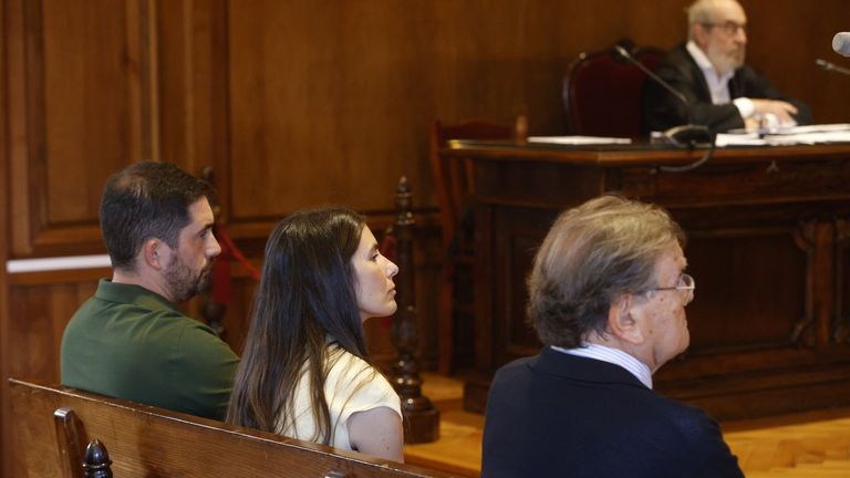 El fundador de Extrugasa pleitea con tres de sus hijos por una sucesión de 80 millones