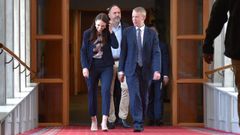 Jacinda Ardern y Chris Hipkins, nuevo primer ministro de Nueva Zelanda
