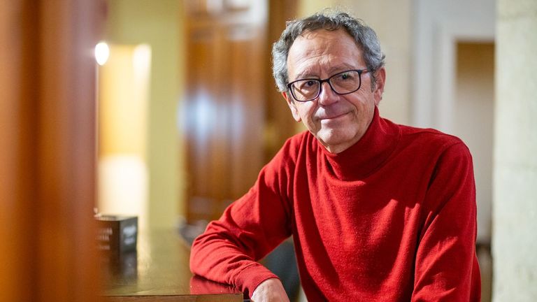 <span lang="gl">Luís Rei Núñez: «A pescuda da realidade gúst