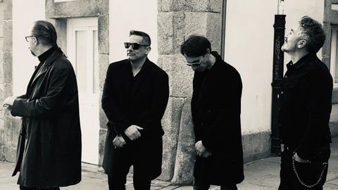 Viuda Gómez e Hijos en una imagen actual. De izquierda a derecha: Beni González- Danz (bajo), Jorge Fernández (voz y guitarra), Carlos Clerins (guitarra) y Óscar Caramés (batería)