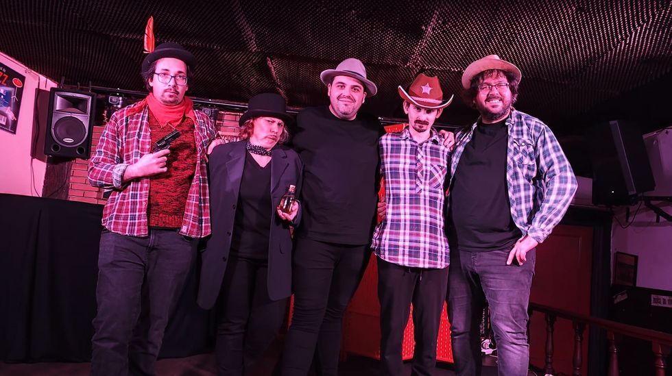 Membros da Asociaci�n Cultural Ousad�as, nun espect�culo de improvisaci�n teatral