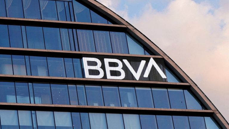 El BBVA lanza la mayor recompra de acciones de su historia por casi 4.000 millones de euros