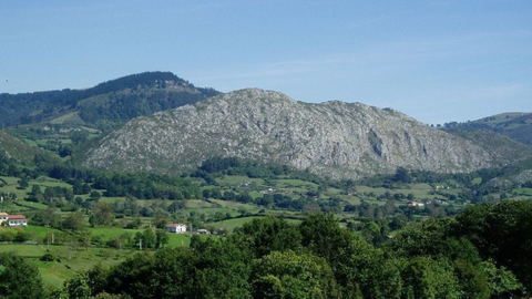 Pela Careses, Siero
