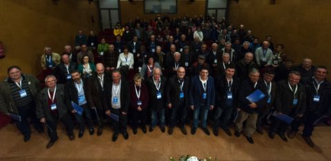 Imagen de los participantes en el congreso del PP en Viana, con Montesinos en el centro