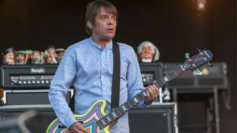 Muere Gary «Mani» Mounfield, bajista de The Stone Roses y Primal Scream, a los 63 años