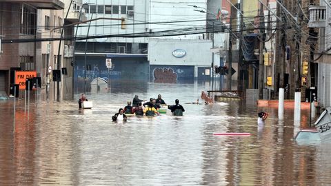 Afectados por las inundaciones en Porto Alegre