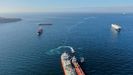 Calculan que el desbordamiento en el Gas Venus vertió entre 1.000 y 2.000 litros de petróleo en la bahía de Gibraltar