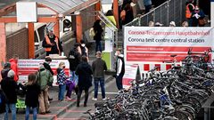 Pruebas para realizar el coronavirus en una estacion mvil de Colonia