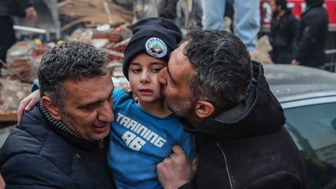 La tragedia en Turquía y Siria, dos días después del terremoto