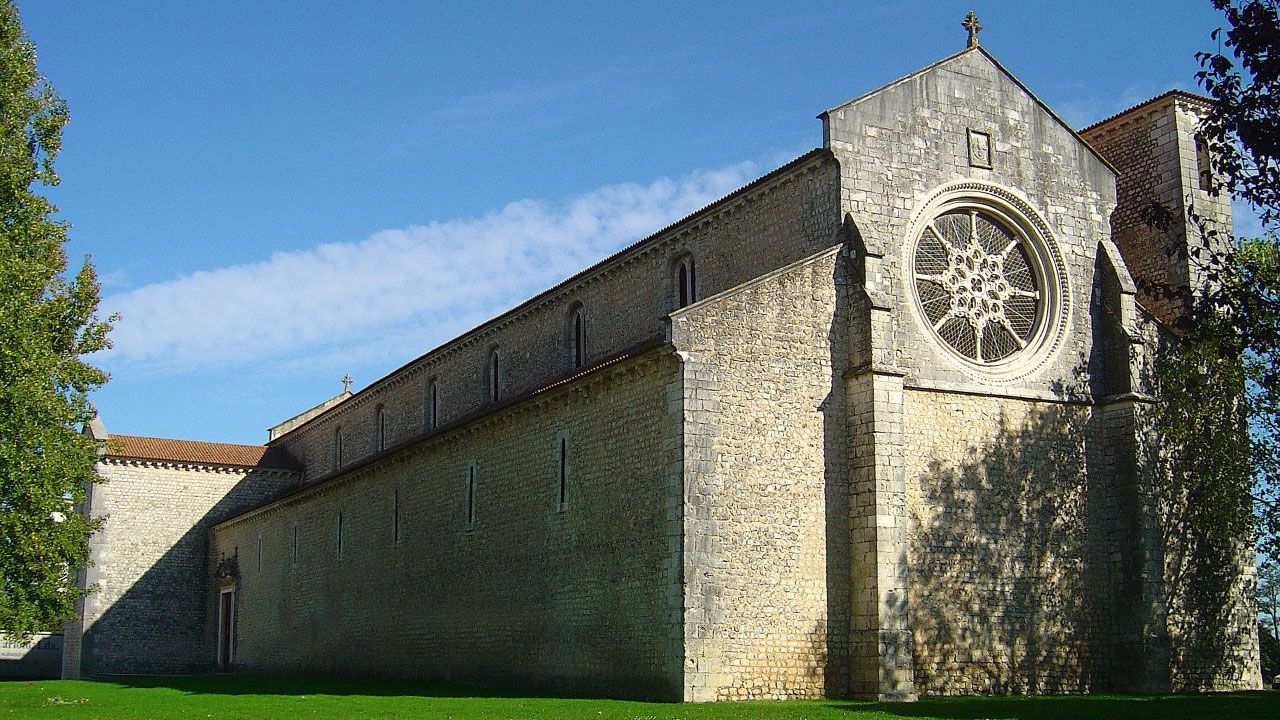 Iglesia de Santa Clara.Ponte Lubins, entre Coristanco y Carballo