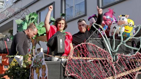Desfile del momo en Vilanova de Arousa
