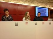 Amelia Gonz�lez y Cecilia Sierra presentaron los cambios en la web municipal junto al t�cnico de inform�tica que realizo el trabajo