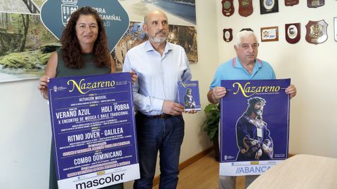Patricia Lojo, edila de Cultura; José Carlos Vidal, alcalde, y José Antonio Cariño, miembro de la comisión, presentaron los actos.