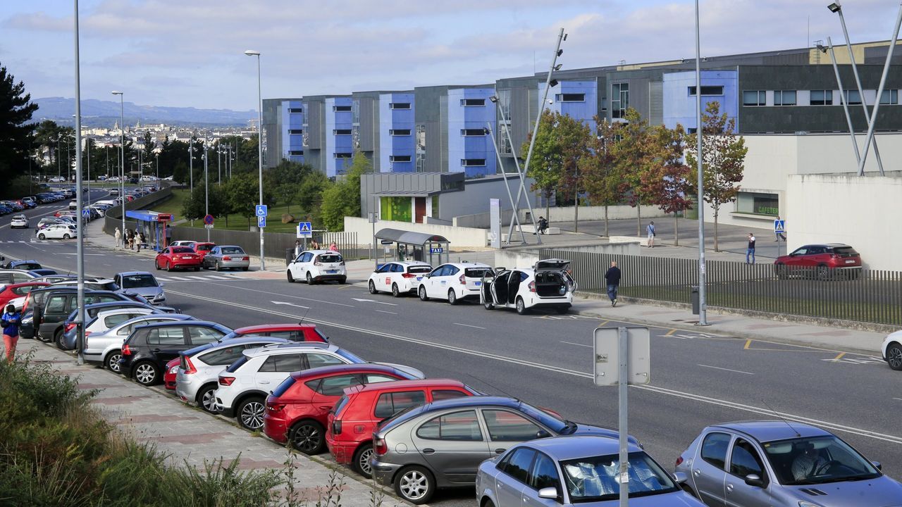 Vista exterior del Hospital de Lugo
