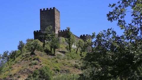 O Castelo de Doiras, en Cervantes