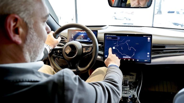 Calidad, coste e innovación, el secreto del éxito de los coches chinos en Europa