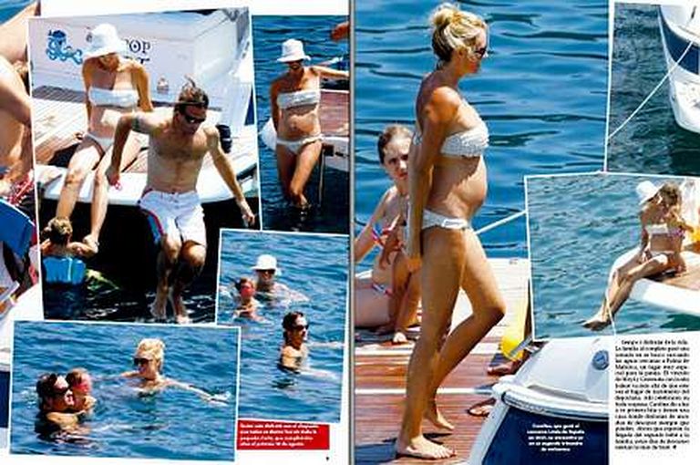 Leonor y Sofía abren la revista, que también se ocupa de las vacaciones de Carolina Cerezuela.