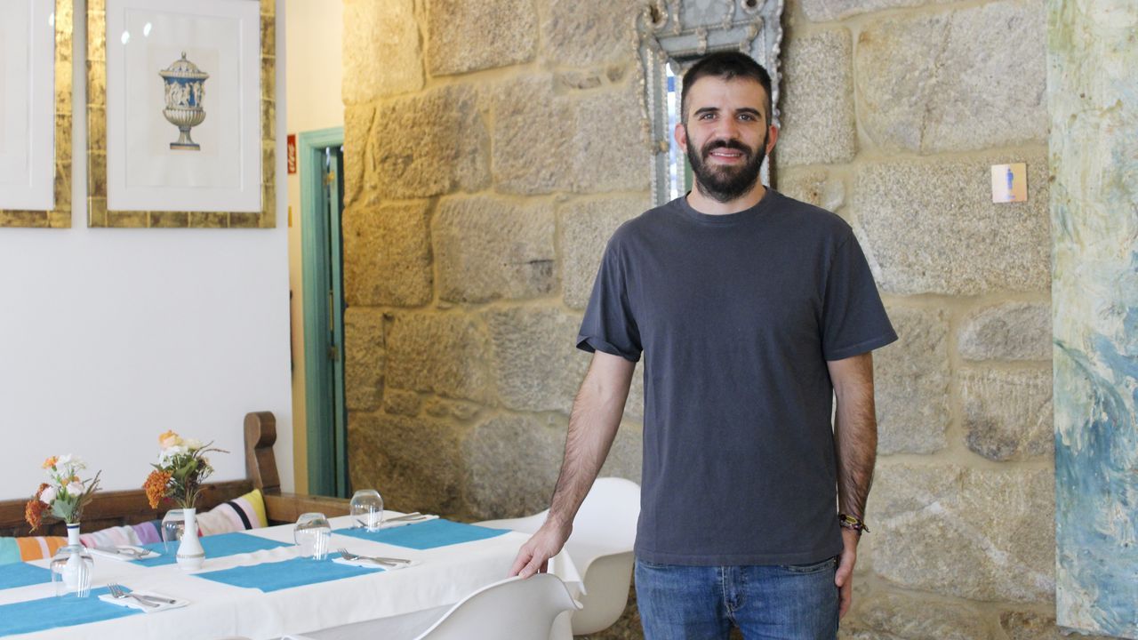 Así se disfruta del Ribadeo Indiano.Albergue del Monte do Gozo, que acogerá a 208 refugiados de Mali este verano.