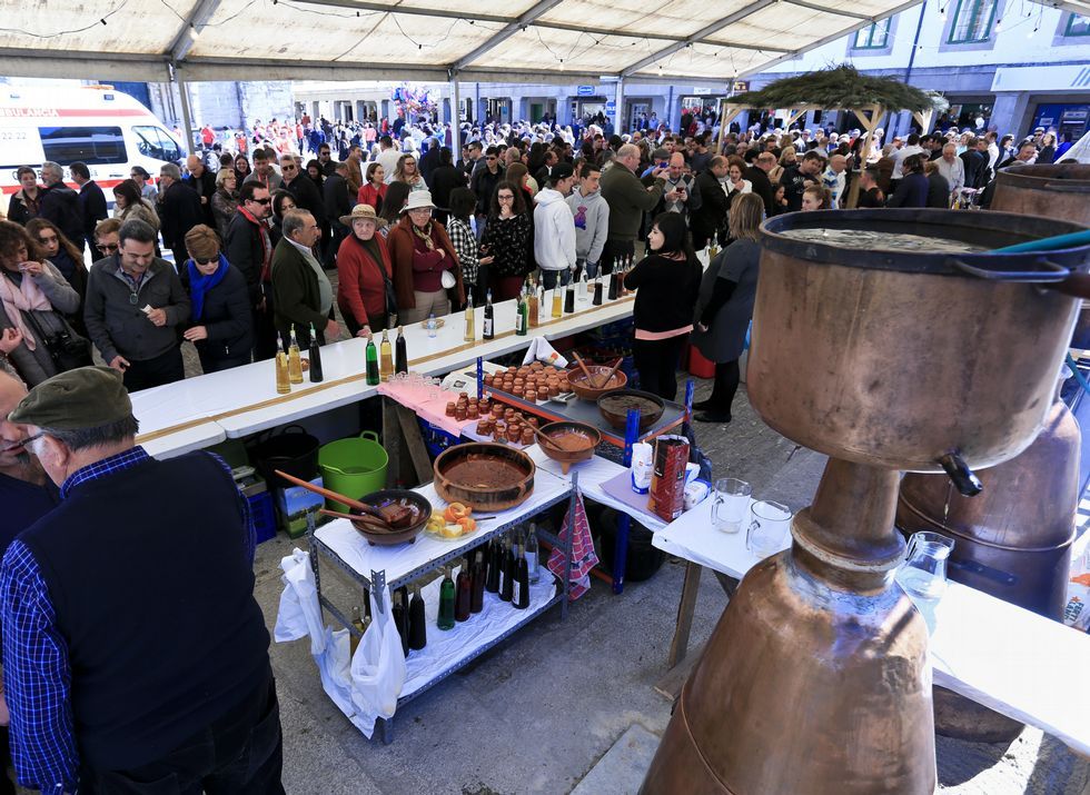 En Portomar�n volvieron a destilar las alquitaras. 