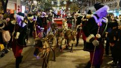 Los renos de Pap Noel, este jueves en su recorrido por la capital ourensana.