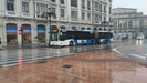 Autobs urbano TUA, en el centro de Oviedo