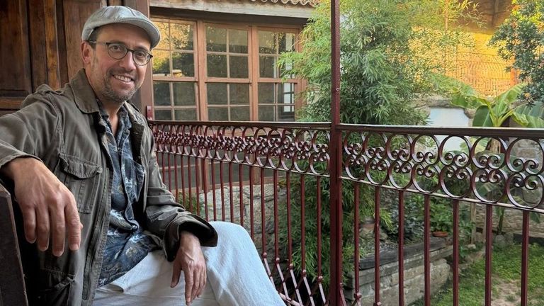 <span lang="gl">Aser Álvarez: «Interésanme sempre os radicais libres»</span>