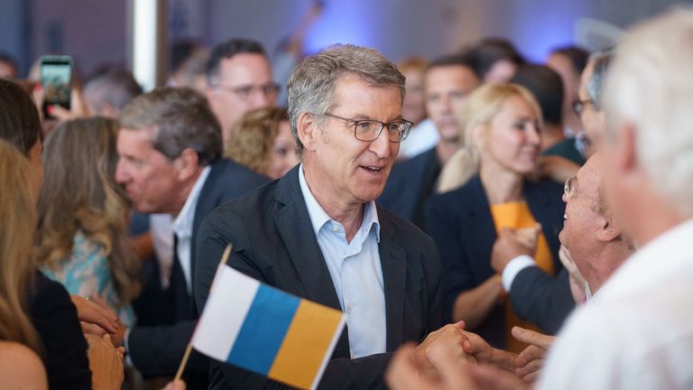 El líder del PP, Alberto Núñez Feijoo, ayer, en Santa Cruz de Tenerife.