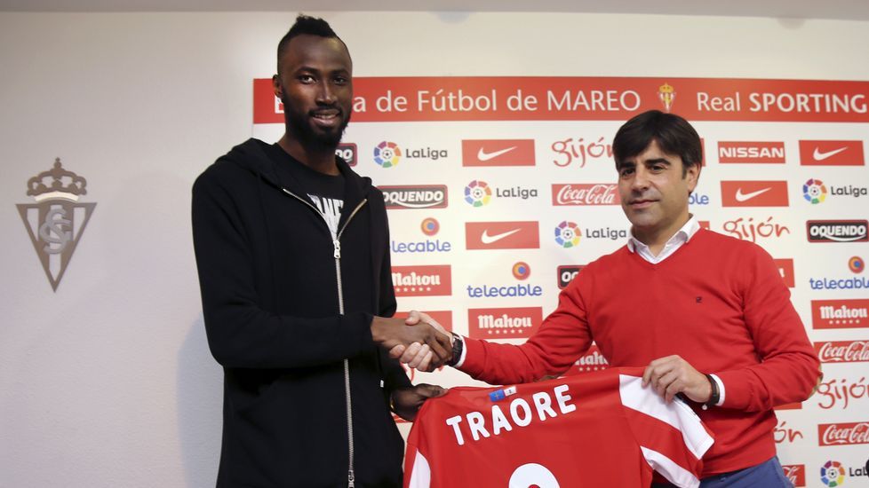 Traor�, delantero del Sporting