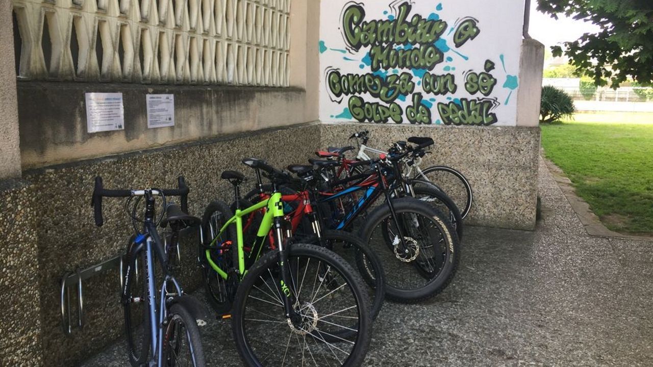 La Festa do Cocido do Porco Celta de Sarria, en imgenes.Iamgen de archivo de una parada de bicicletas del IES Xograr Afonso Gmez de Sarria.