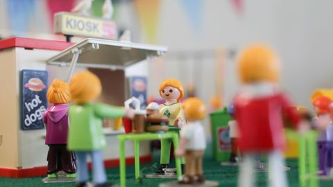Exposición de «clicks» de Playmobil sobre el San Froilán, en Pediatría