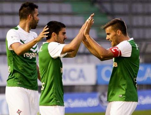 El equipo verde super al Astorga en la Copa, pero an busca su primer triunfo en la Liga. 