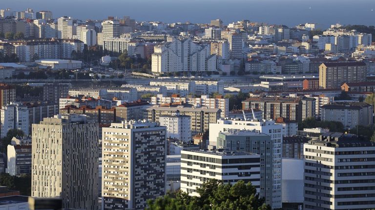 A Coruña planea subir el IBI a los pisos turísticos un 150 % a partir de final de año