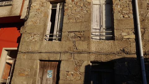 Todo el interior del inmueble era de madera, que al ceder se vino abajo