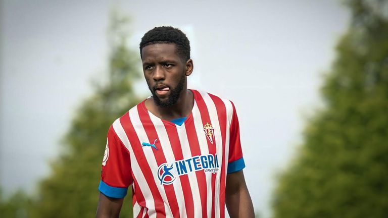 Kembo, Novedad Del Entrenamiento Del Sporting, Y Campuzano Apura Su ...