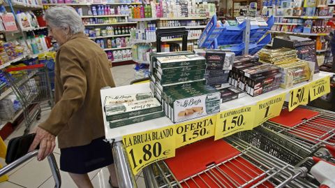 Algunos supermercados ya adelantan sus ofertas en turrones para la Navidad