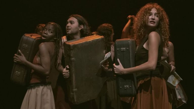 De «Días extraños» á Revolución dos Caraveis, as alternativas de ocio de Pontevedra