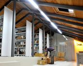 La biblioteca del Ateneo Ferroln, en el cuarto piso.