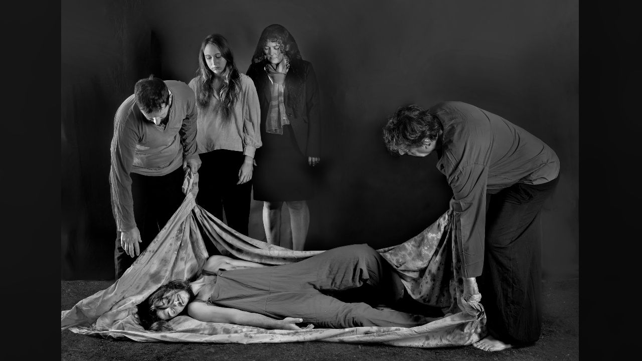 �Viacrucis� forma parte da exposici�n de Xulio Gil, no Mugart.