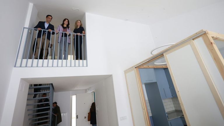 La «lotería» del Rexurbe otorga pisos de alquiler en Ferrol desde 99 euros al mes: «Es un regalazo»