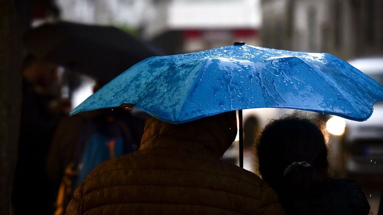 La Xunta suspende las clases de mañana en el interior de Pontevedra por la previsión de lluvias intensas