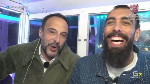 Borja Iglesias y Roberto Vilar en la noria de las Festas da Ascensin.