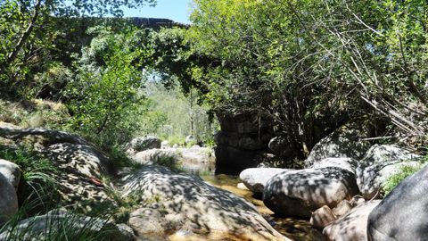 Vilame Bridge, in Lobios, where the Camino de San Rosendo passes