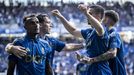 Dendoncker y Hassan celebran el 1-0 del Oviedo a la Real Sociedad