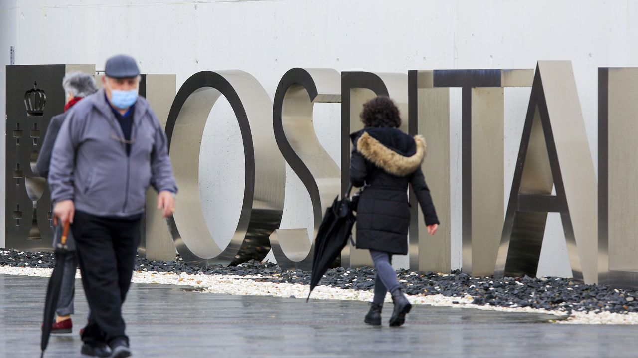 Fiesta ilegal en Lncara.El rea sanitaria lucense sube a fase 2 de crticos; en el HULA hay 25 personas en la uci